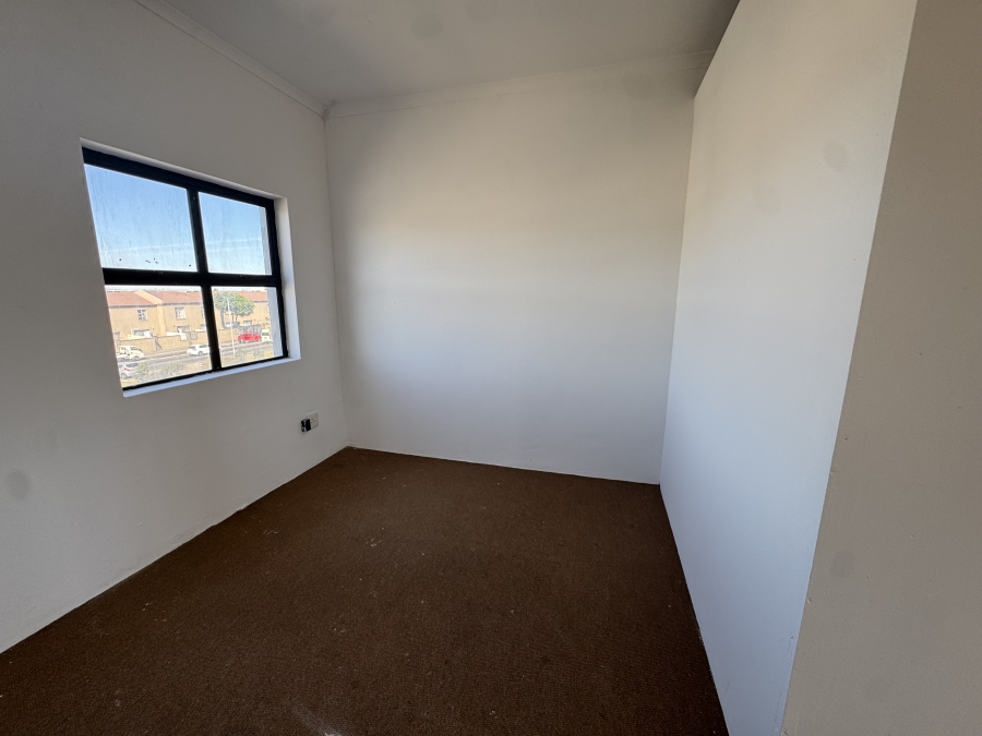 To Let commercial Property for Rent in Parklands Western Cape